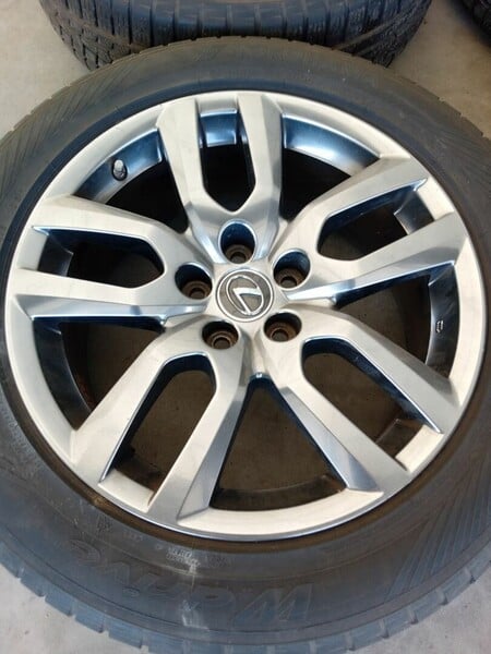 Photo 6 - Lexus NX NX 300h light alloy R18 rims