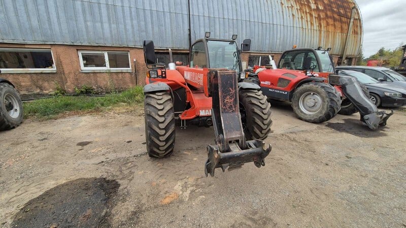 Photo 3 - Manitou 1999 y Loader