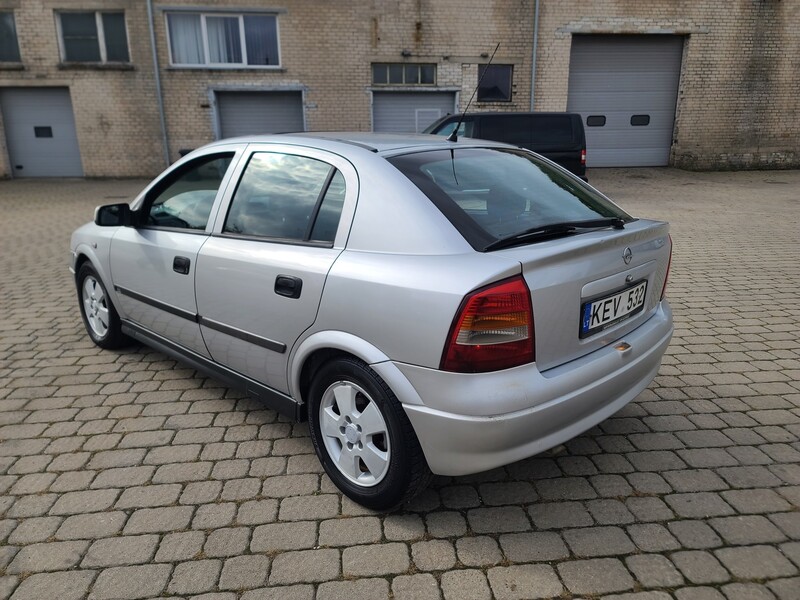 Фотография 4 - Opel Astra 2001 г Хэтчбек