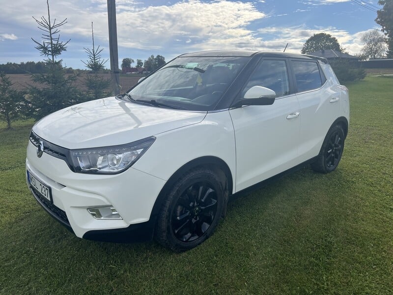 Nuotrauka 1 - Ssangyong Tivoli 2015 m Visureigis / Krosoveris