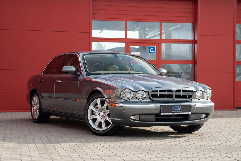 Jaguar XJ X350 2005 г