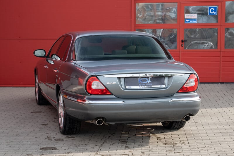 Фотография 8 - Jaguar XJ X350 2005 г