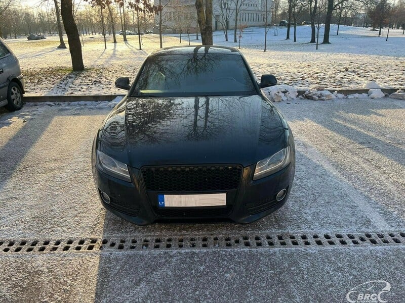 Audi A5 2008 m Coupe