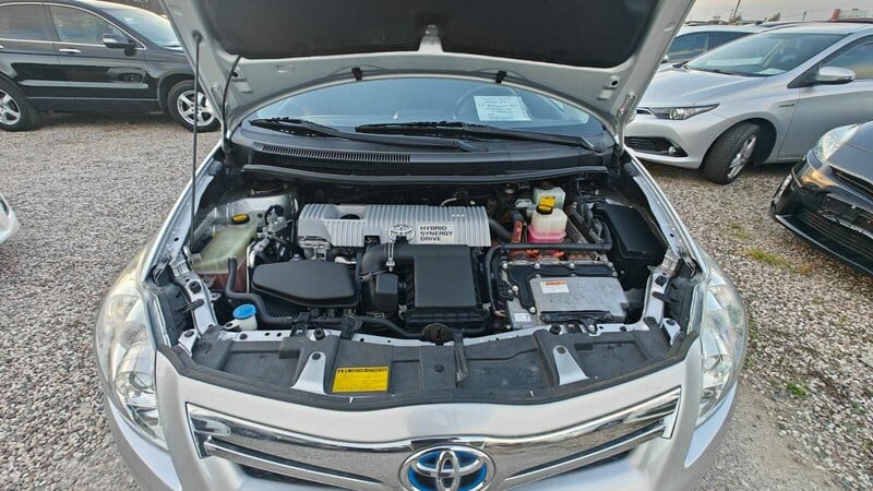 Photo 17 - Toyota Auris 2011 y Hatchback