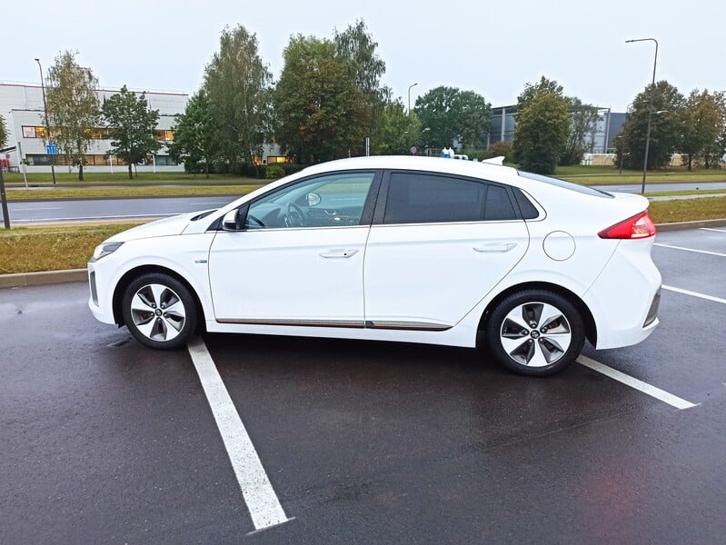 Hyundai Ioniq 2018 y Hatchback