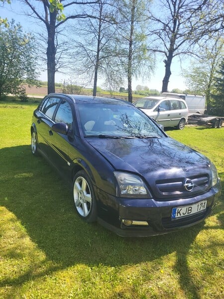 Opel Signum 2004 y Hatchback