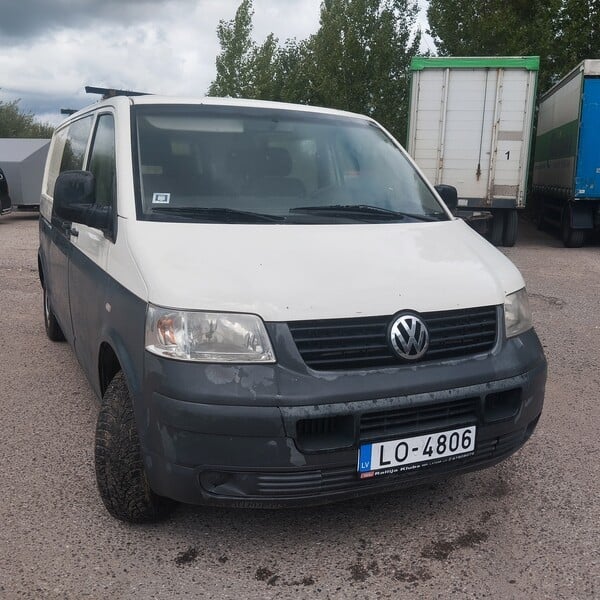 Volkswagen Transporter 2009 m Visureigis / Krosoveris