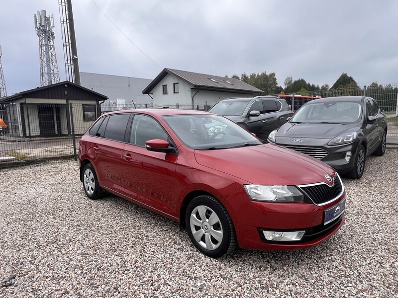 Photo 10 - Skoda RAPID 2016 y Hatchback