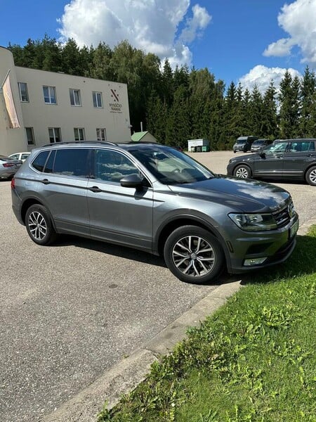 Photo 1 - Volkswagen Tiguan Allspace 2019 y Off-road / Crossover