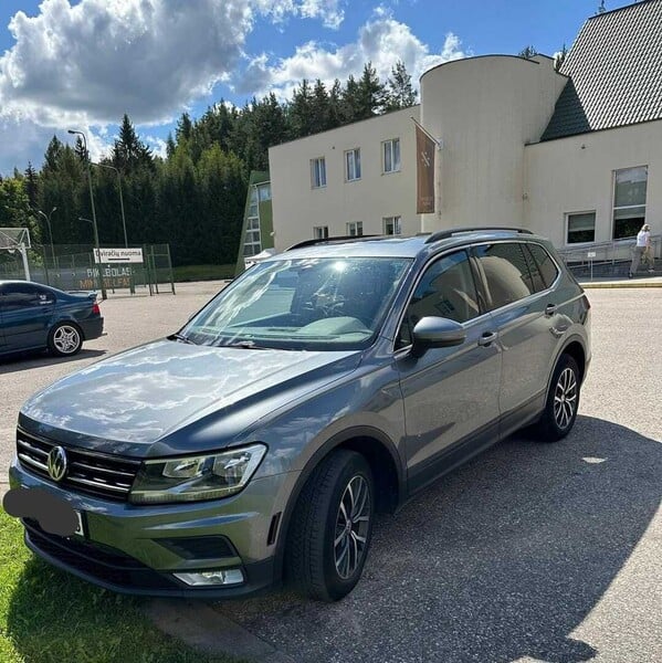 Photo 3 - Volkswagen Tiguan Allspace 2019 y Off-road / Crossover