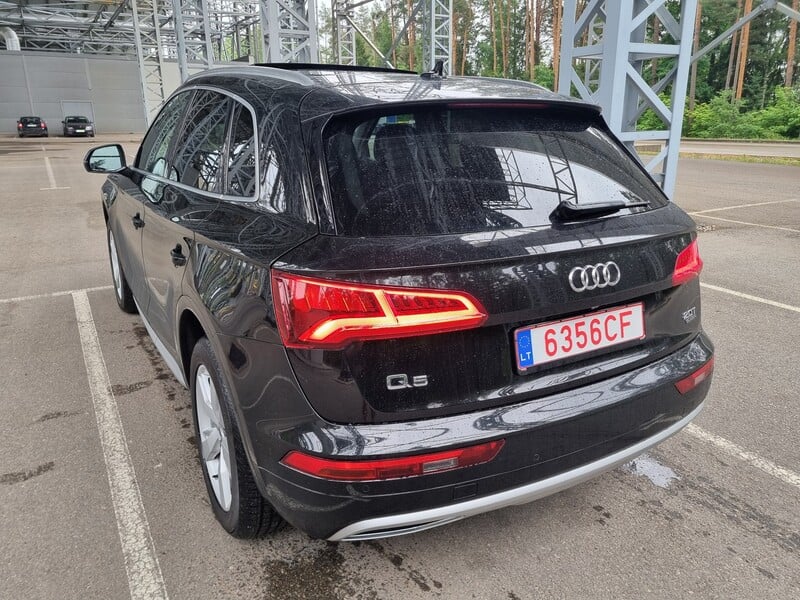 Фотография 6 - Audi Q5 2018 г Внедорожник / Кроссовер