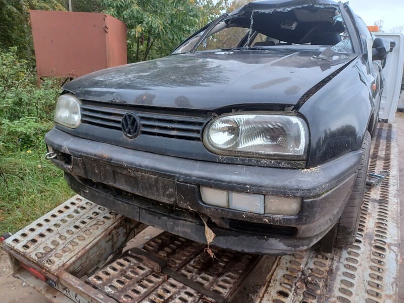 Volkswagen Golf 1995 m dalys