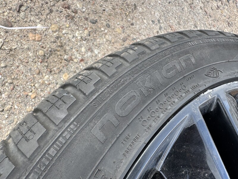 Photo 9 - Nokian Siunciam, 6-7mm R19 winter tyres passanger car