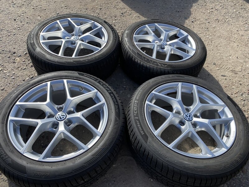 Volkswagen Siunciam, 8J ET37 light alloy R18 rims