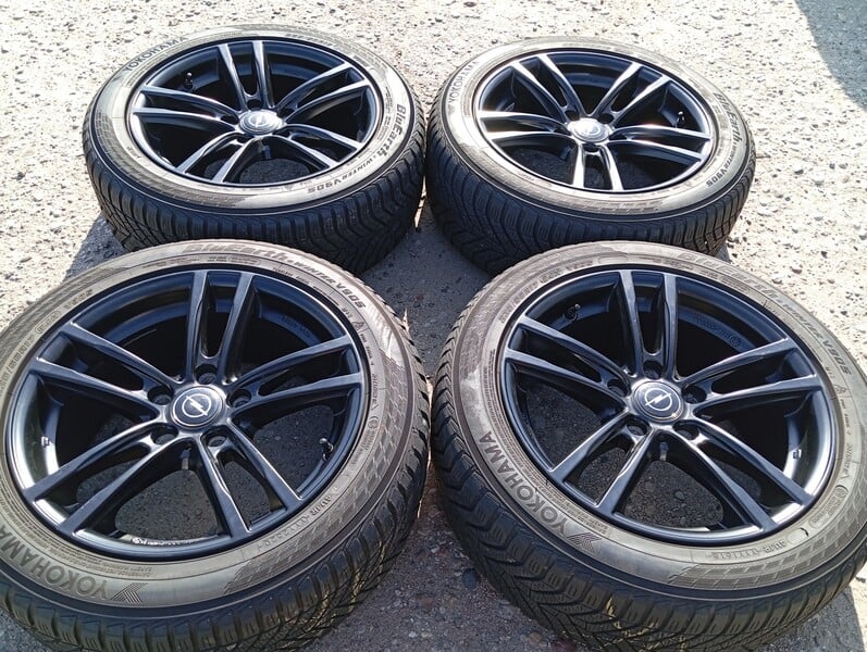 Opel Siunciam, 7,5J ET37 Insignia light alloy R17 rims