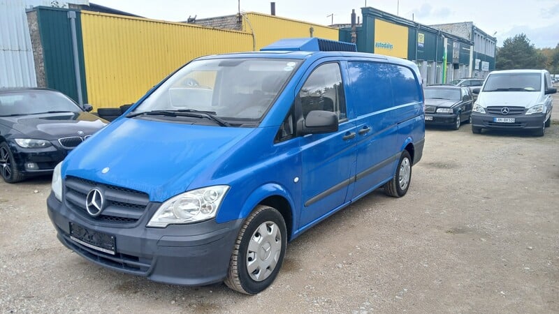 Mercedes-Benz Vito 2011 г Грузовой микроавтобус