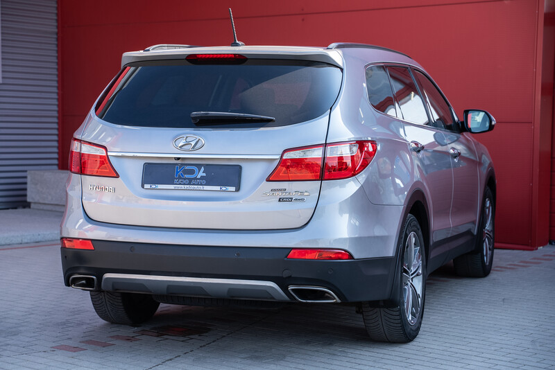 Photo 10 - Hyundai Grand Santa Fe 2014 y Off-road / Crossover