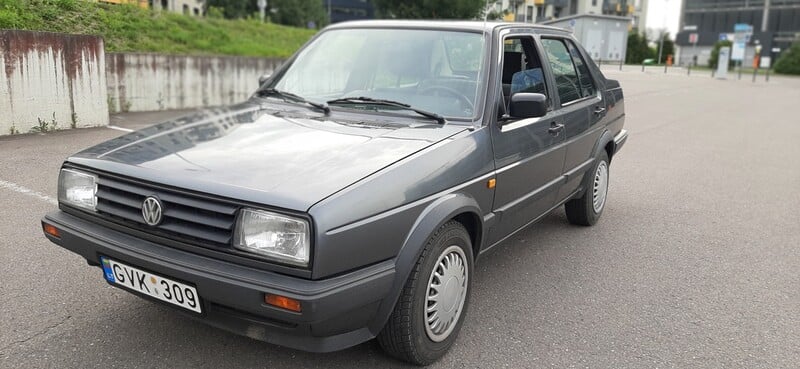 Photo 2 - Volkswagen Jetta II 1,8 TX 1988 y