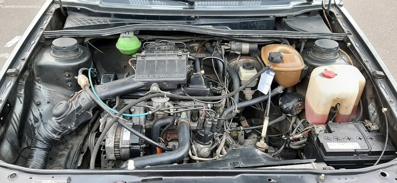 Photo 24 - Volkswagen Jetta II 1,8 TX 1988 y