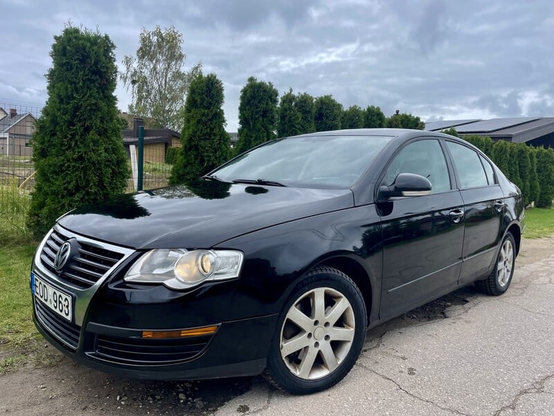 Volkswagen Passat 2005 y Sedan