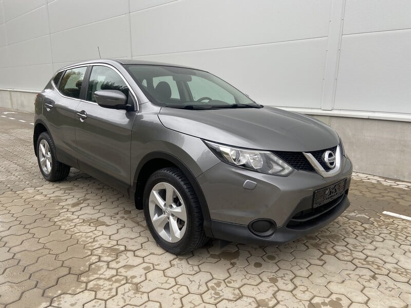 Фотография 2 - Nissan Qashqai 2016 г Внедорожник / Кроссовер