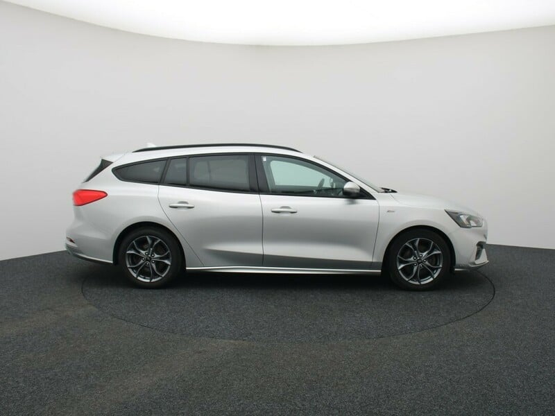 Photo 9 - Ford Focus 2020 y Wagon