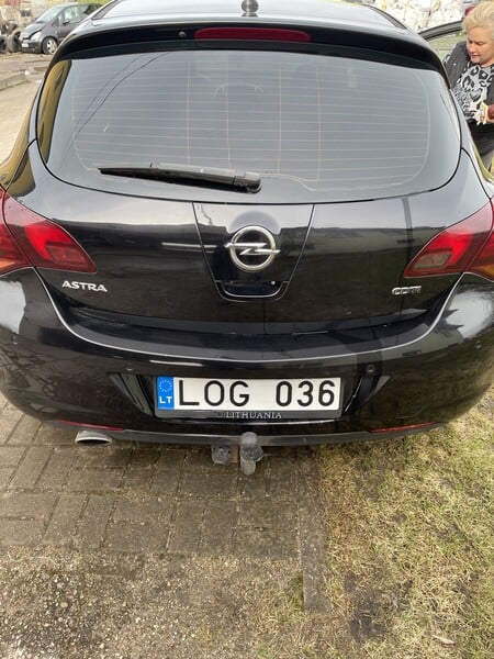 Nuotrauka 2 - Opel Astra J 2010 m