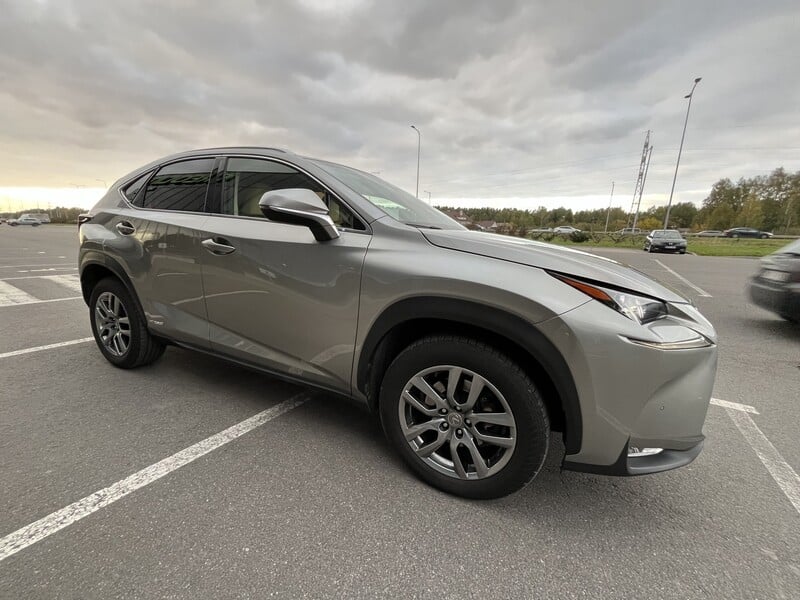 Photo 17 - Lexus NX 300h 2014 y Off-road / Crossover