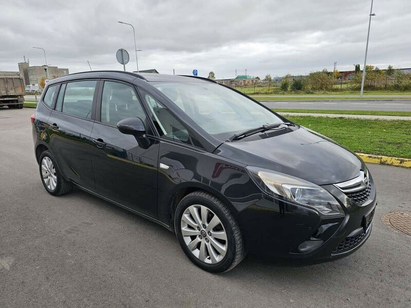 Photo 2 - Opel Zafira Tourer 2012 y Van