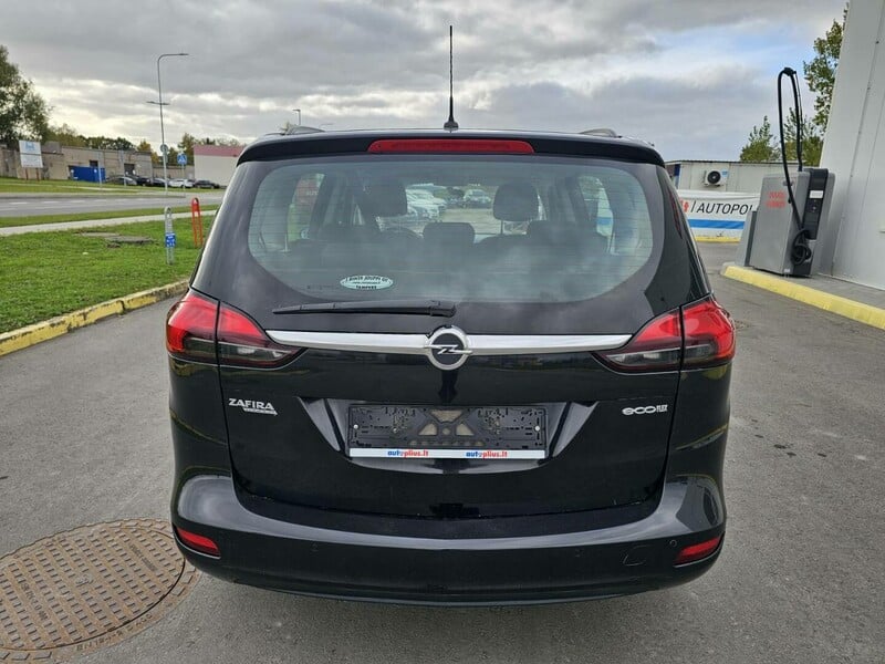 Photo 6 - Opel Zafira Tourer 2012 y Van