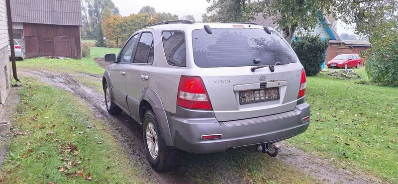 Photo 2 - Kia Sorento 2006 y Off-road / Crossover