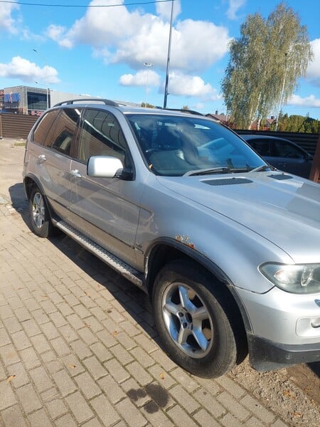 Photo 2 - Bmw X5 2006 y Off-road / Crossover