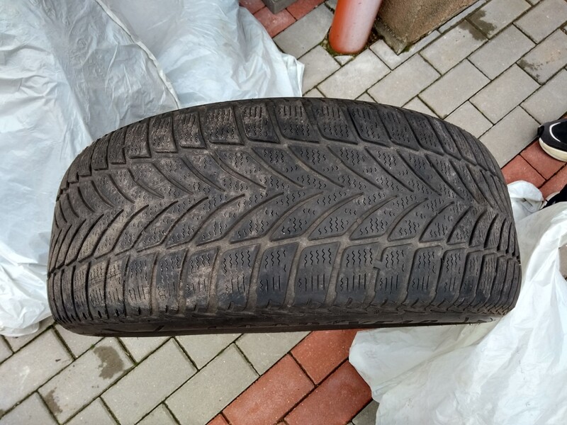 Goodyear R18 universal tyres passanger car