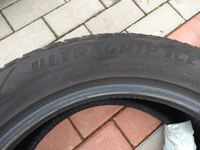 Photo 3 - Goodyear R18 universal tyres passanger car