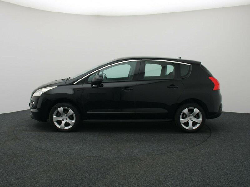 Photo 6 - Peugeot 3008 2011 y Hatchback