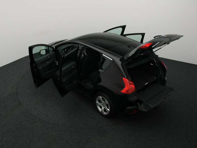 Photo 13 - Peugeot 3008 2011 y Hatchback