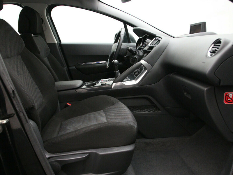 Photo 14 - Peugeot 3008 2011 y Hatchback