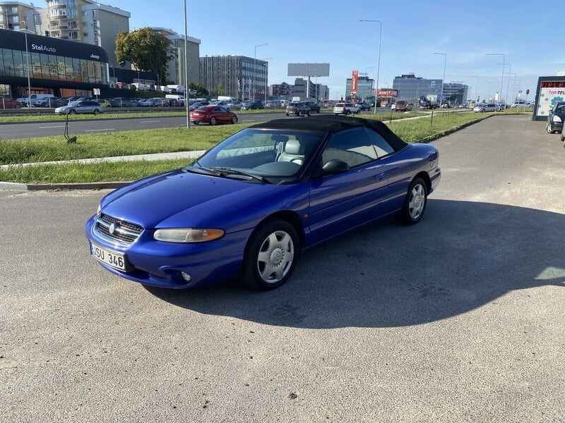 Chrysler Stratus 2002 m Kabrioletas