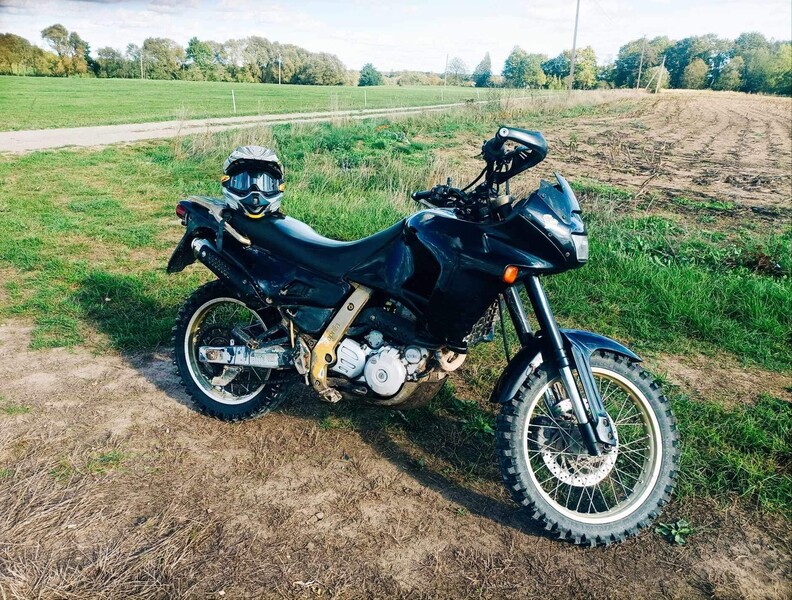 Aprilia Pegaso 1999 m Enduro motociklas