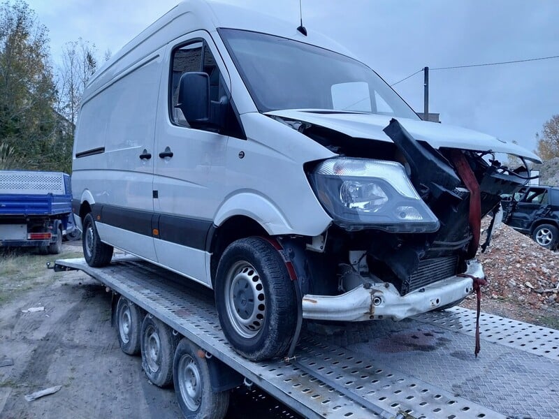 Mercedes-Benz Sprinter 2016 г Грузовой микроавтобус