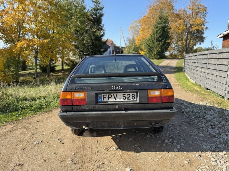 Фотография 5 - Audi 100 1986 г Универсал