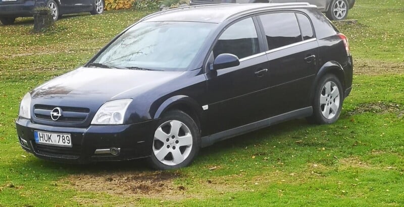 Opel Signum 2003 m Hečbekas