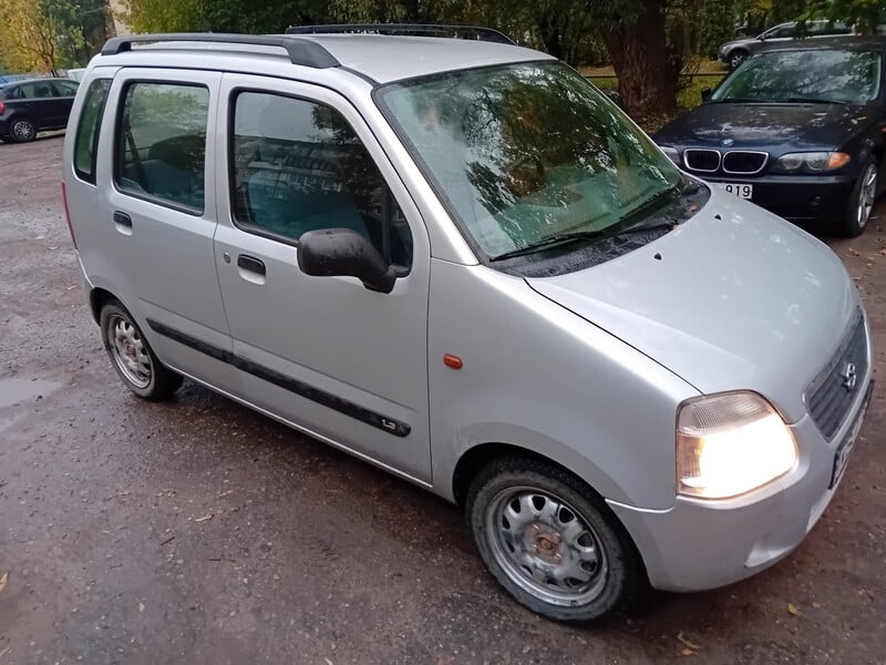 Suzuki Wagon R+ 2001 г Хэтчбек