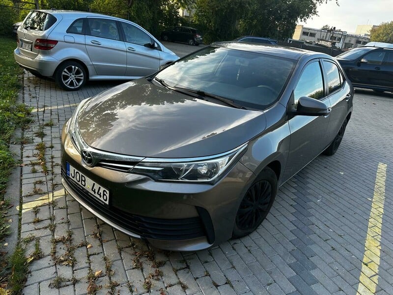 Toyota Corolla 2016 m Sedanas