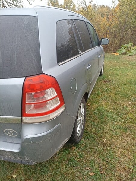 Nuotrauka 3 - Opel Zafira B 2010 m