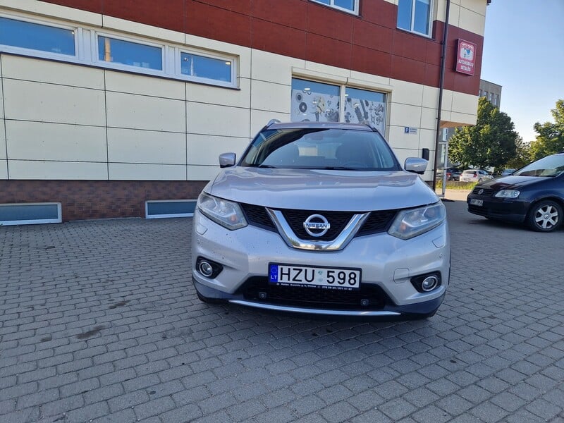 Nissan X-Trail 2016 г Внедорожник / Кроссовер