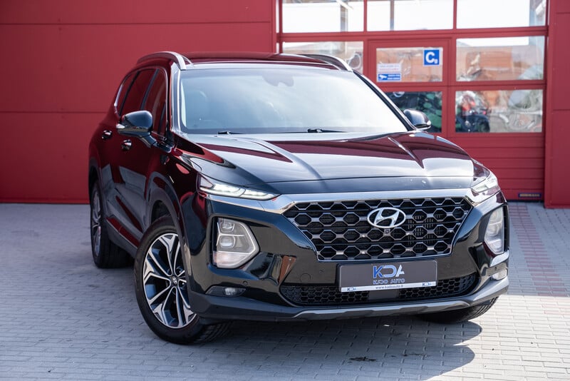 Фотография 2 - Hyundai Santa Fe 2019 г Внедорожник / Кроссовер