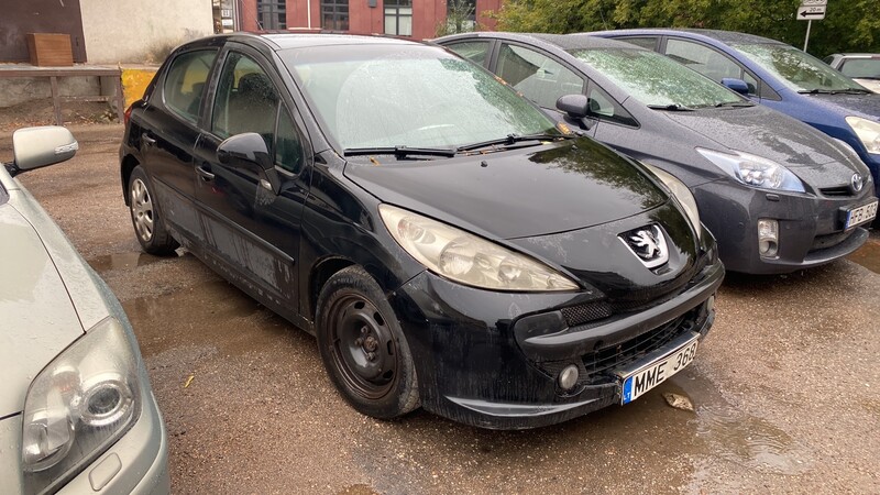 Peugeot 207 2008 y Hatchback