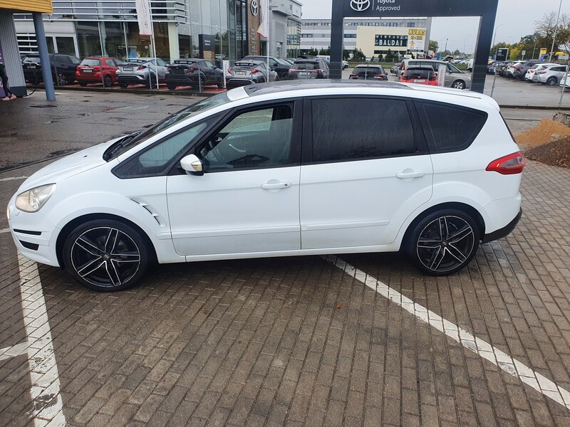 Photo 11 - Ford S-Max 2011 y Van