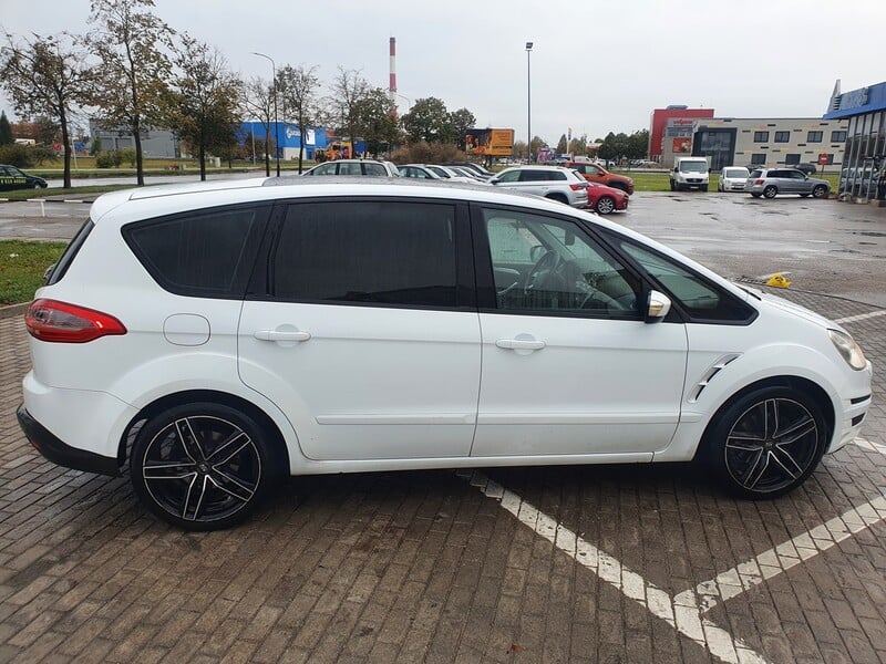 Photo 12 - Ford S-Max 2011 y Van